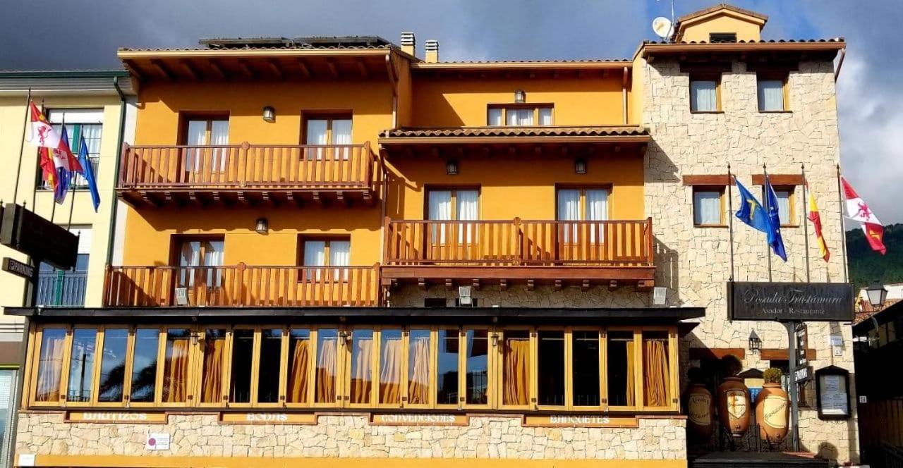 Posada Trastamara Piedralaves Exterior foto